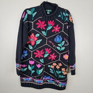 Hunt Club vintage Hand Knit Floral Embroidered Oversized Grandma Sweater size M